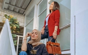 Olla Ramlan Curhat Sedih Usai Dighibah, Fitri Salhuteru Justru Tulis Pesan Bernada Sindiran