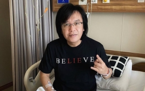 Ari Lasso Tunjukkan Bekas Operasi di Perut, Sebut Hal Ini Jadi Sumber Kekuatan Cepat Pulih