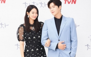 Chemistry Shin Min A dan Kim Seon Ho di Lokasi Syuting 'Hometown Cha-Cha-Cha' Jadi Perbincangan
