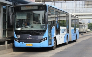 PSI Sebut Baru 60 Persen Pegawai TransJakarta Divaksinasi, Wagub DKI Buka Suara