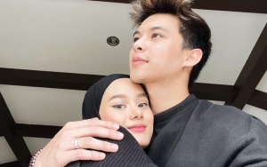 Rey Mbayang Bahas 'Orang Lupa Diri' Saat Ungkap Alasannya dan Dinda Hauw Vakum dari Medsos