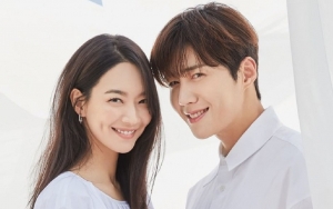 Momen Hangat Shin Min A dan Kim Seon Ho di 'Hometown Cha-Cha-Cha' Ini Jadi Sorotan Netizen