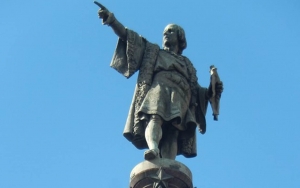 Sering Jadi Sasaran Pengunjuk Rasa, Meksiko Copot Patung Columbus Ganti dengan Sosok Pribumi