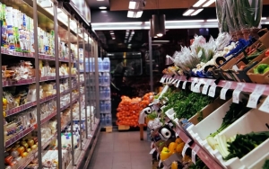 Aplikasi PeduliLIndungi Wajib Dipakai Untuk Masuk Supermarket Jawa-Bali Mulai 14 September
