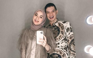 Dipolisikan Wenny Ariani, Rezky Aditya Tebar Pesona Serba Pinky Picu Sindiran 'Iblis'