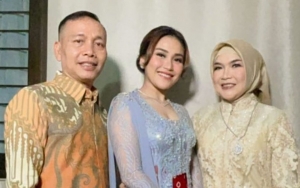 Kuasa Hukum Ungkap Alasan Pihak KD Tunda Laporkan Orangtua Ayu Ting Ting