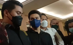 Ngaku Korban, Jonathan Frizzy Blak-blakan Soal Kekerasan yang Didapat dari Dhena Devanka