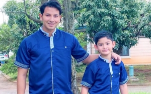 Sonny Septian Bagikan Potret 3 Generasi, Gaya Rambut 'Kembaran' dengan Anak dan Mertua