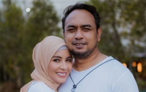 7 Potret Harmonis Bebi Romeo Dan Meisya Siregar, Yang Ngaku Takut Saat Istri Marah