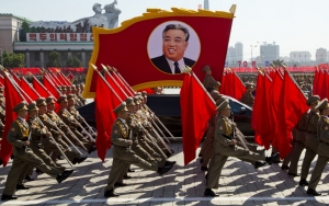 Korea Utara Gelar Parade Militer di Tengah Krisis Pangan Jadi Sorotan