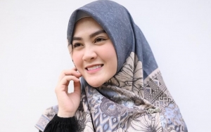Henny Rahman Pamer Chat dengan Pengasuh Putra Alvin Faiz, Siap Laporkan Netizen Julid?