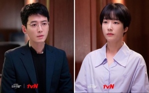 Jung Kyung Ho Canggung Saat Ketemu Kwak Sun Young di 'Hospital Playlist 2', Tanda Sudah Balikan?