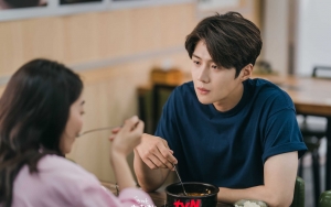 Kim Seon Ho Belajar Banyak Keahlian Demi 'Hometown Cha-Cha-Cha', Ungkap Lisensi Termenarik