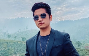 Zikri Daulay Geleng-geleng Kepala Kabar Punya Calon Istri Dikira Cuma Bagian Gimmick Film: Hadeuh!  