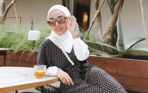 Medina Zein Tampil Funky Ngode Siap 'Bunuh' Haters, Teman SMP Kuliti Sifat Asli?