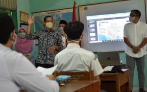 Pesan Mendikbudristek Nadiem Makarim Untuk Guru Honorer yang Tak Lulus Passing Grade Tes PPPK 2021