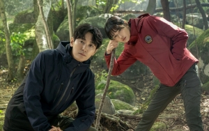 Jadi Penjaga Gunung, Joo Ji Hoon dan Jun Ji Hyun Alami Insiden Menegangkan di Teaser 'Jirisan'