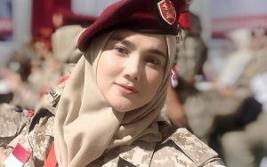  Mulan Jameela Putuskan Ganti Foto Di KTP Jadi Berhijab, Begini Penampilannya