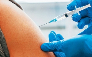 Praktis! Moderna dan Novavax Kembangkan Kombo Vaksin COVID-19/Flu