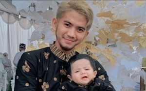 Rizki DA Tampil Macho Pamer Tubuh Berotot, Caption Bikin Salfok