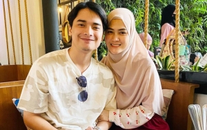 Alvin Faiz Senyum Usai Henny Rahman Diisukan Hamil, Video Makan Bareng Hijabers Disorot