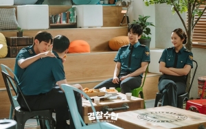 Krystal dan Jinyoung B1A4 Cs Debat Soal Beda Kebiasaan di Lokasi 'Police University'