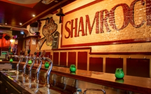 Susul Holywings, Shamrock Kitchen and Bar Tebet Kini Disegel Aparat Diduga Langgar Prokes