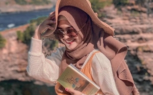 Bertajuk 'Halaqah Cinta R&R', Lamaran Ria Ricis dan Teuku Ryan Bakal Disiarkan Langsung Di MNCTV