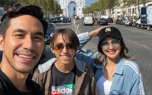 Donna Agnesia dan Darius Sinathrya Antar Si Sulung Kejar Mimpi, Sempatkan Mampir Ke Tempat Berkesan
