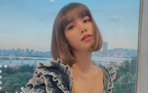 Lisa BLACKPINK Kenang Pengalaman Pertama ke Korea, Malu-Malu Saat Ingat Ini