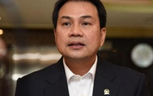 Dikabarkan Berstatus Tersangka, Wakil Ketua DPR RI Azis Syamsuddin Diperiksa KPK Hari Ini