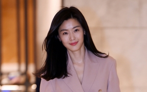 Tepis Rumor Cerai, Jun Ji Hyun Kencan Manis dengan Suami