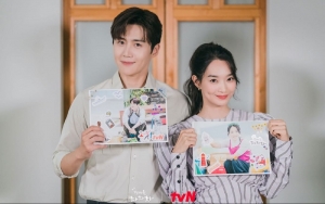 Romansa Shin Min A dan Kim Seon Ho di 'Hometown Cha-Cha-Cha' Beda dari Film Aslinya, Seperti Apa?