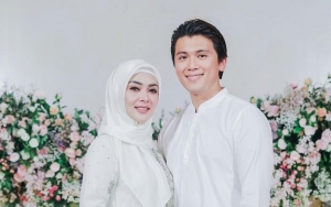 Diduga Hamil, Intip 8 Potret Syahrini Dan Reino Barack Pamer Kemesraan