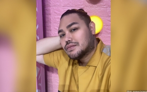 Ivan Gunawan Gendong Anak Hingga Tulis Pesan Bijak, Belum Cocok Jadi Ayah?