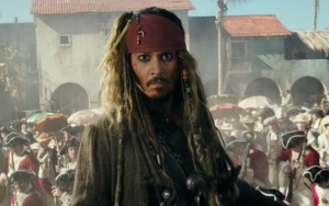 Johnny Depp Tetap Perankan Jack Sparrow di Acara Ultah Anak, Ingin Karakter Sang Kapten Terus Hidup