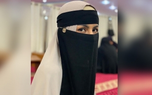 Awalnya Bingung, Alasan Five Vi Mantap Bercadar Karena Merasa Wajah Kelewat Cantik?