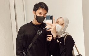 Rey Mbayang dan Dinda Hauw Nyanyi Bareng Shaka Yang Lagi Senyum, Sopir Justru Dikasihani?