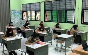 Kembali Ditemukan Kasus COVID-19 Saat PTM Di Jakarta, Nadiem Diminta Untuk Tak Buru-Buru
