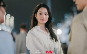 Tas Shin Min A di 'Hometown Cha-Cha-Cha' Ludes Terjual, Netizen: Jangan Tertipu