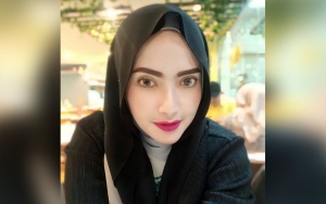 Yulia Mochamad 'Mantan Istri Opick' Sindir Figur Publik yang Buka-Tutup Hijab