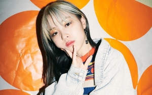 Ryujin ITZY Pamer Pinggang Semut dan Ketiak Mulus Lebih Cerah dari Masa Depan