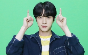 Jin BTS Niat Punya Bodi Berotot Bak Binaragawan, Posting Teaser Lebih Dulu
