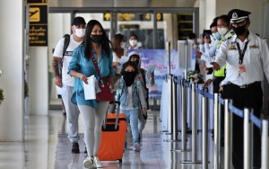 Masa 'Sandbox' Turis Asing di Phuket Dikurangi Jadi 7 Hari Walau Kasus COVID-19 Harian Sampai 11.000
