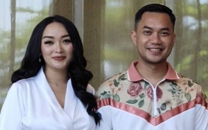 Isu Pisah Ranjang, Suami Zaskia Gotik Kepergok Sambangi Rumah Imel Putri Dicurigai Ngungsi