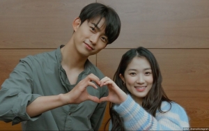 Baca Naskah Perdana, Chemistry Kim Hye Yoon dan Taecyeon 2PM Dipuji Tim 'Secret Royal Inspector Joy'