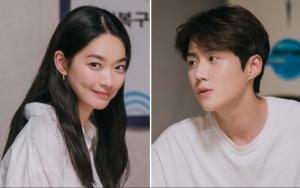 Akting Shin Min A dan Kim Seon Ho Dicintai, Buku Skrip 'Hometown Cha-Cha-Cha'   Akan Segera Terbit