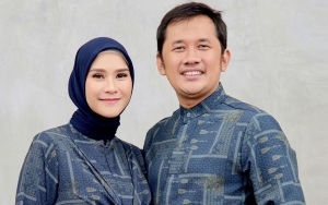 Sama-sama Tak Suka Jadi Pusat Perhatian, Zaskia Mecca dan Suami Ungkap Kegelisahan di Momen Spesial