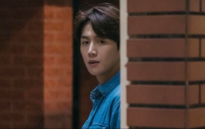 Masa Lalu Kim Seon Ho di 'Hometown Cha-Cha-Cha' Mulai Terungkap, Misteri Ke-2 Segera Terjawab?