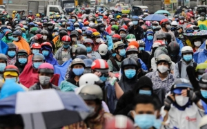 Ribuan Pekerja 'Kabur' Dari Kota Terbesar di Vietnam Saat Lockdown Dilonggarkan
